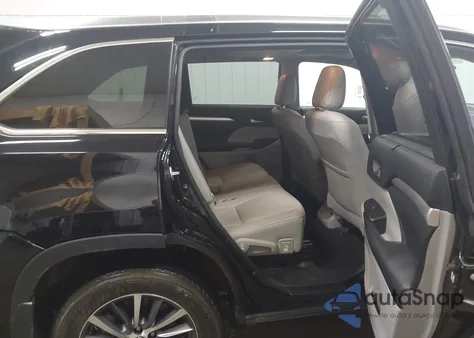 2018 Toyota Highlander Xle из США, поврежденный, VIN 5TDJZRFH8JS532011